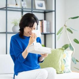 花粉症がつらくなる人、ならない人